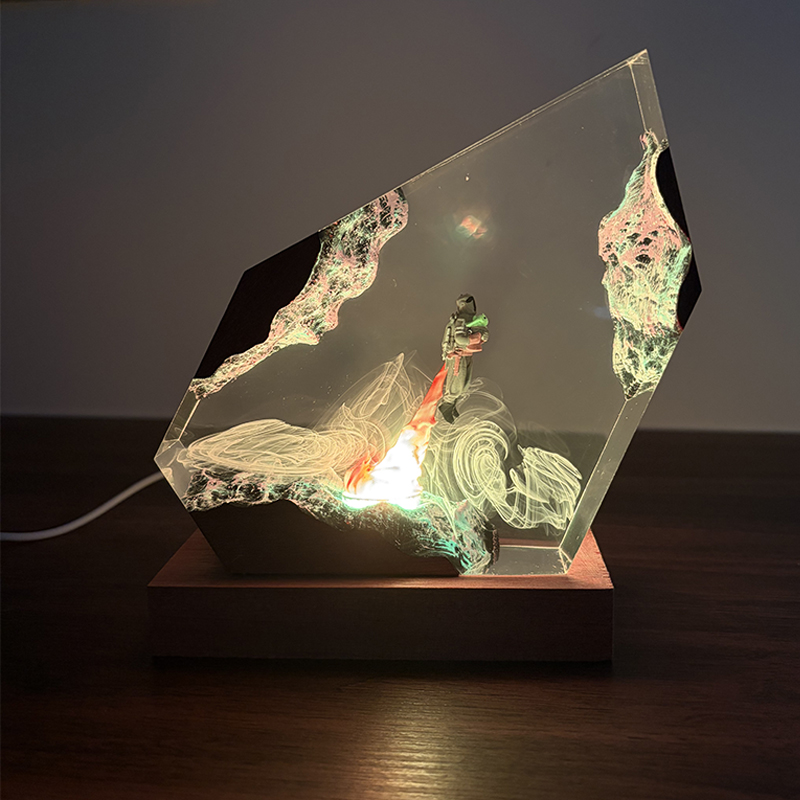 Фигурка-ночник в стиле научно- – обзор и цена Resin Art Baby